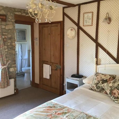 Barn Park Farm, Bed And Breakfast Stockland ภายนอก รูปภาพ